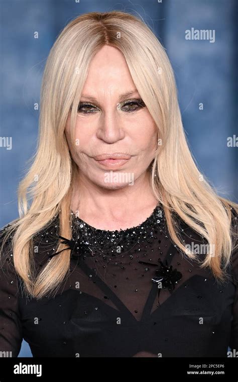 donatella versace domenica live|donatella versace 2023.